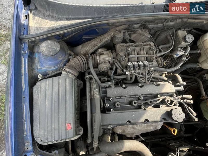 Седан Chevrolet Lacetti 2005 в Полтаве