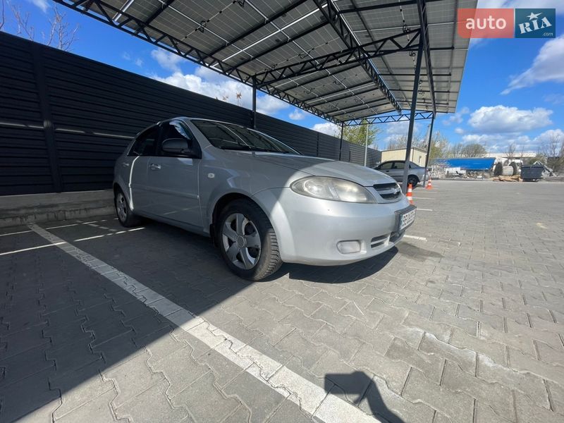 Хэтчбек Chevrolet Lacetti 2005 в Николаеве фото 12 Хэтчбек Chevrolet Lacetti 2005 в Николаеве