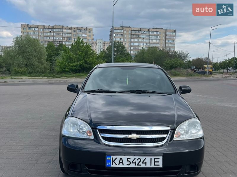 Chevrolet Lacetti 2012