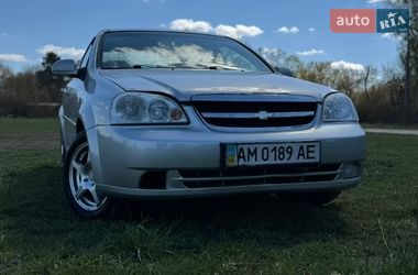 Седан Chevrolet Lacetti 2005 в Киеве