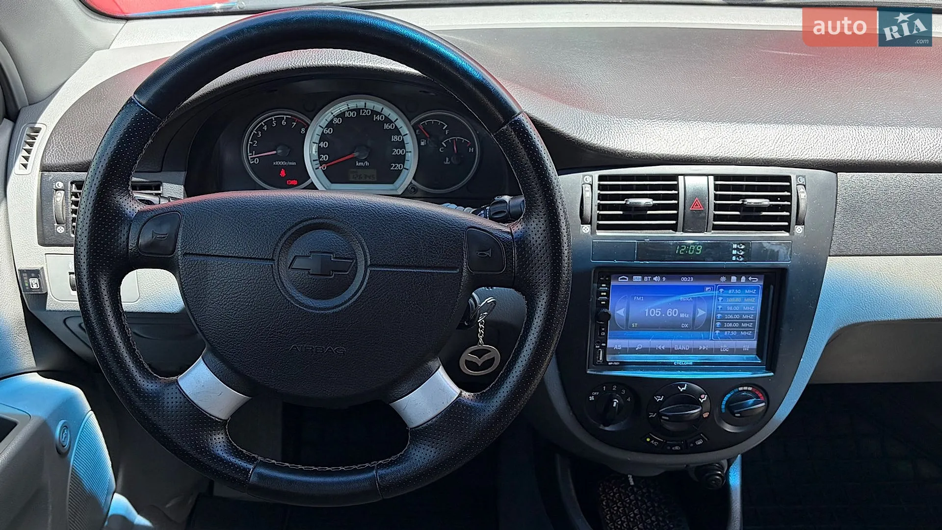 2011 Chevrolet Lacetti - мініатюра 9