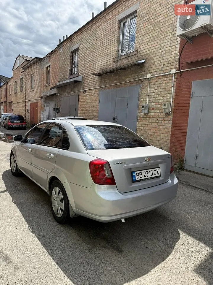 2010 Skoda Octavia - мініатюра 13