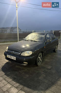 Седан Chevrolet Lanos 2007 в Хусті