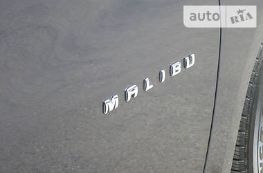 Седан Chevrolet Malibu 2016 в Киеве