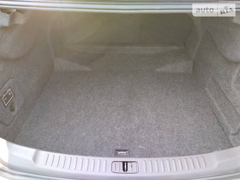 Седан Chevrolet Malibu 2014 в Одесі