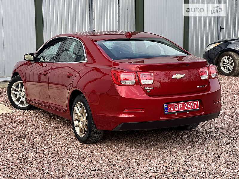 Седан Chevrolet Malibu 2014 в Дрогобыче