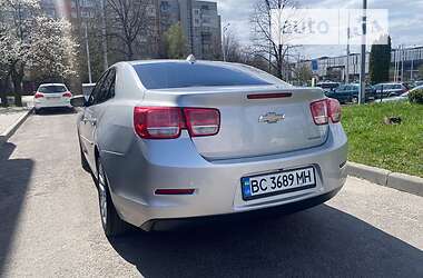 Седан Chevrolet Malibu 2013 в Львові