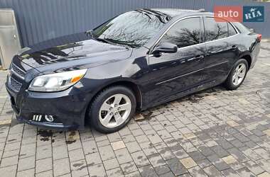 Седан Chevrolet Malibu 2014 в Ужгороді
