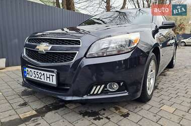 Седан Chevrolet Malibu 2014 в Ужгороді