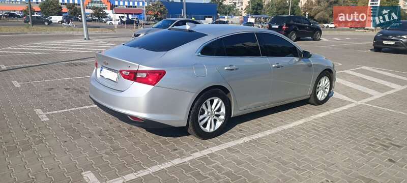 Седан Chevrolet Malibu 2016 в Києві