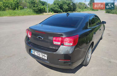 Седан Chevrolet Malibu 2014 в Кривому Розі