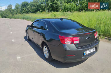 Седан Chevrolet Malibu 2014 в Кривом Роге