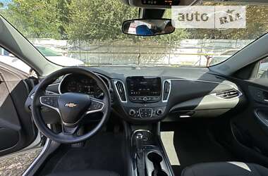 Седан Chevrolet Malibu 2019 в Києві