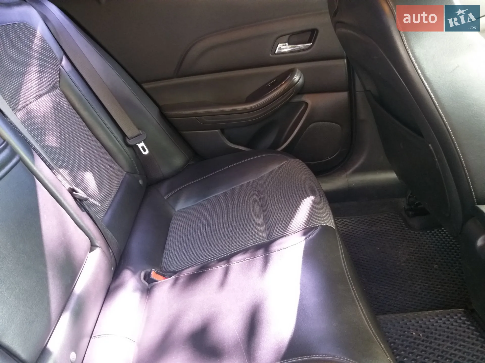 2012 Chevrolet Malibu - мініатюра 3