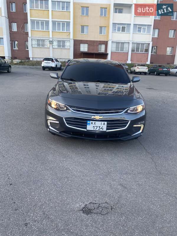 Седан Chevrolet Malibu 2015 в Киеве