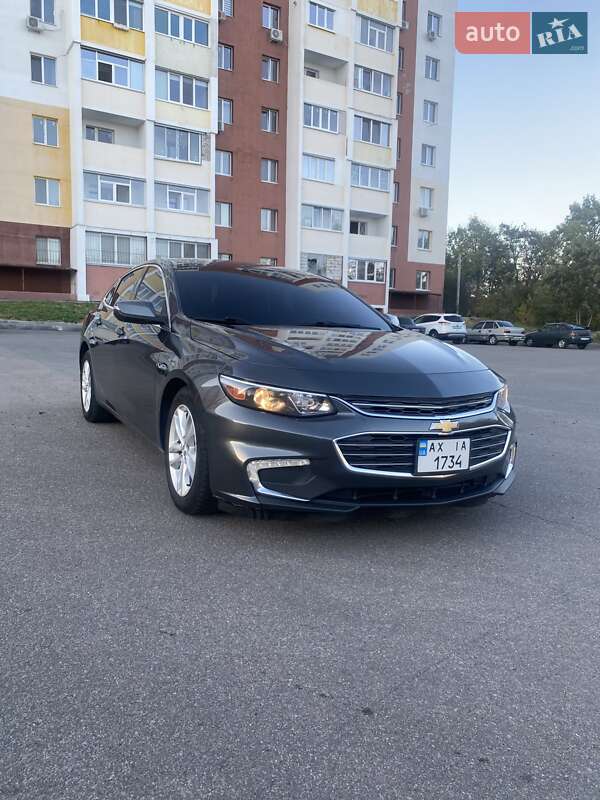 Седан Chevrolet Malibu 2015 в Киеве