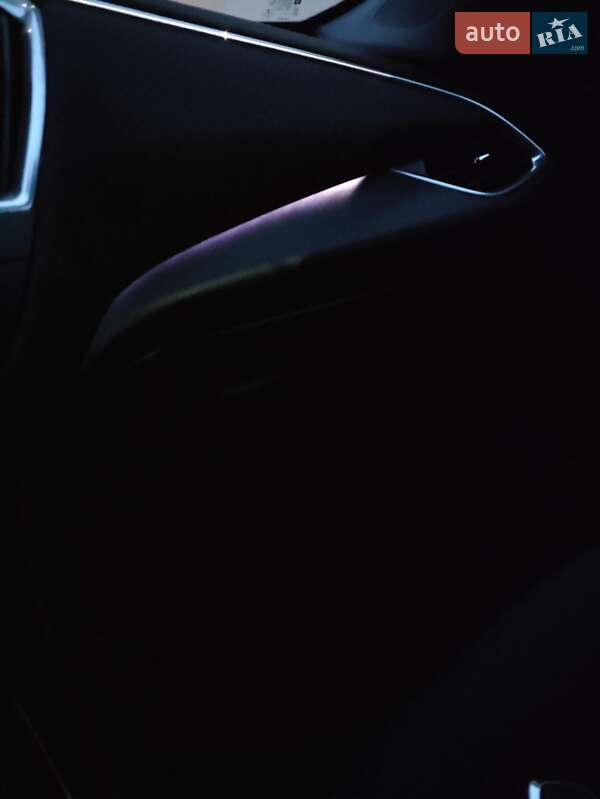 Седан Chevrolet Malibu 2016 в Вышгороде