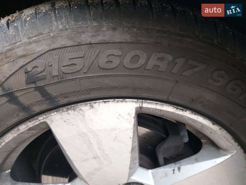 Седан Chevrolet Malibu 2012 в Полтаве фото 53 Седан Chevrolet Malibu 2012 в Полтаве