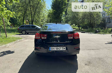 Седан Chevrolet Malibu 2014 в Киеве