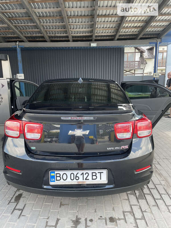 Седан Chevrolet Malibu 2014 в Тернополі