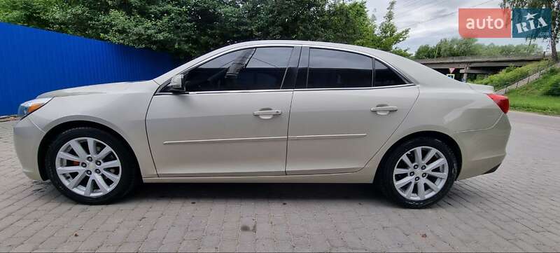 Седан Chevrolet Malibu 2014 в Хмельницькому
