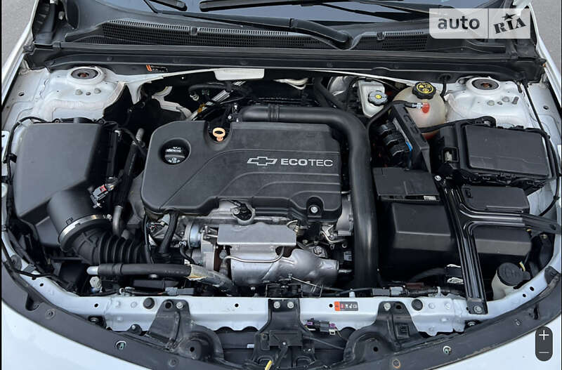 Седан Chevrolet Malibu 2017 в Одесі