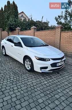 Седан Chevrolet Malibu 2018 в Черновцах