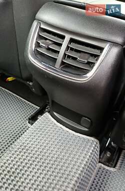 Седан Chevrolet Malibu 2018 в Черкасах