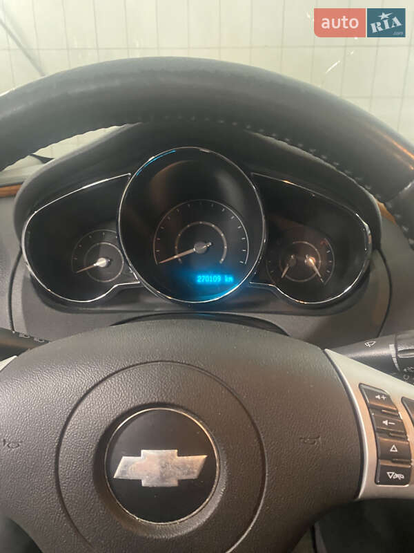 Седан Chevrolet Malibu 2012 в Макарове