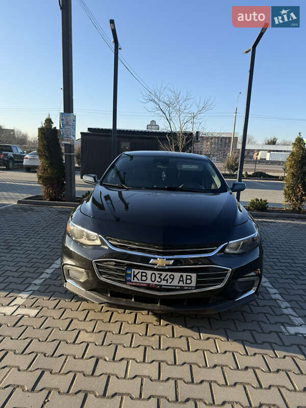 Седан Chevrolet Malibu 2016 в Виннице