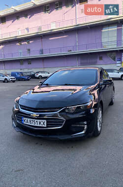 Седан Chevrolet Malibu 2017 в Киеве