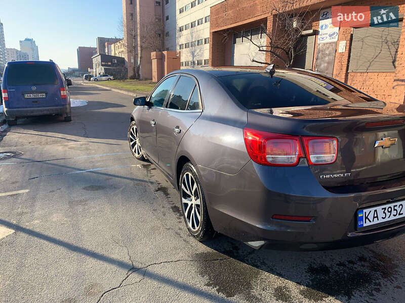 Седан Chevrolet Malibu 2014 в Києві фото 5 Седан Chevrolet Malibu 2014 в Києві