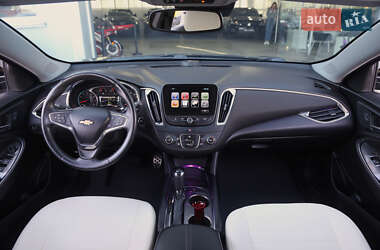Седан Chevrolet Malibu 2016 в 