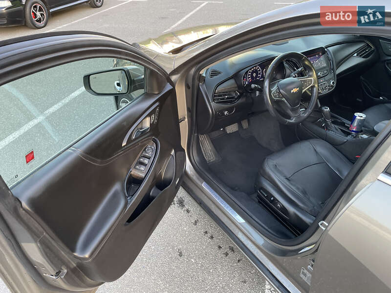 Седан Chevrolet Malibu 2020 в Києві