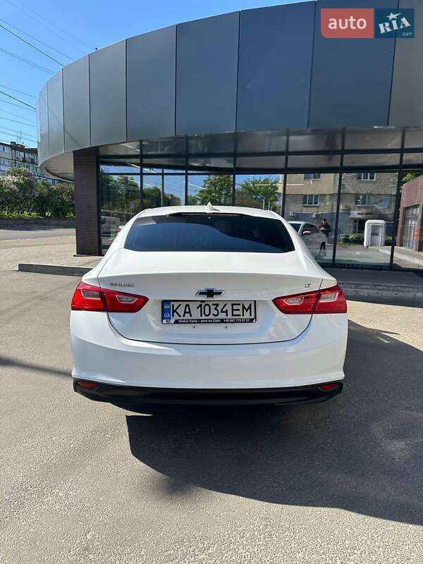 Седан Chevrolet Malibu 2017 в Дніпрі