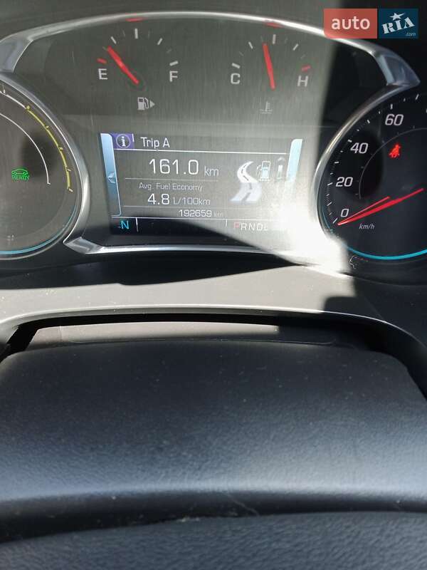 Седан Chevrolet Malibu 2016 в Володимирі