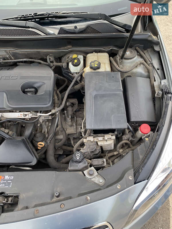 Седан Chevrolet Malibu 2012 в Олександрії