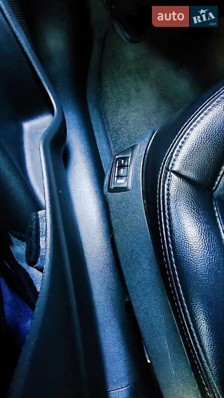 Седан Chevrolet Malibu 2015 в Жашківу