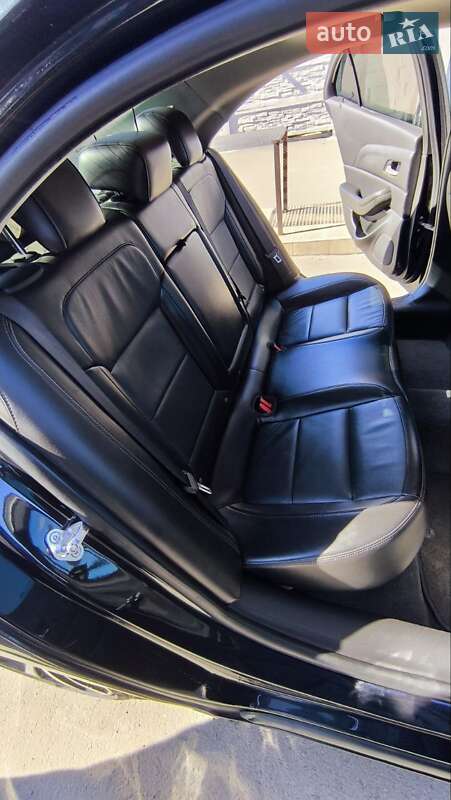 Седан Chevrolet Malibu 2015 в Жашківу