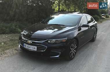 Седан Chevrolet Malibu 2015 в Днепре