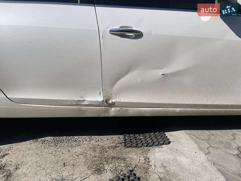 Седан Chevrolet Malibu 2013 в Києві