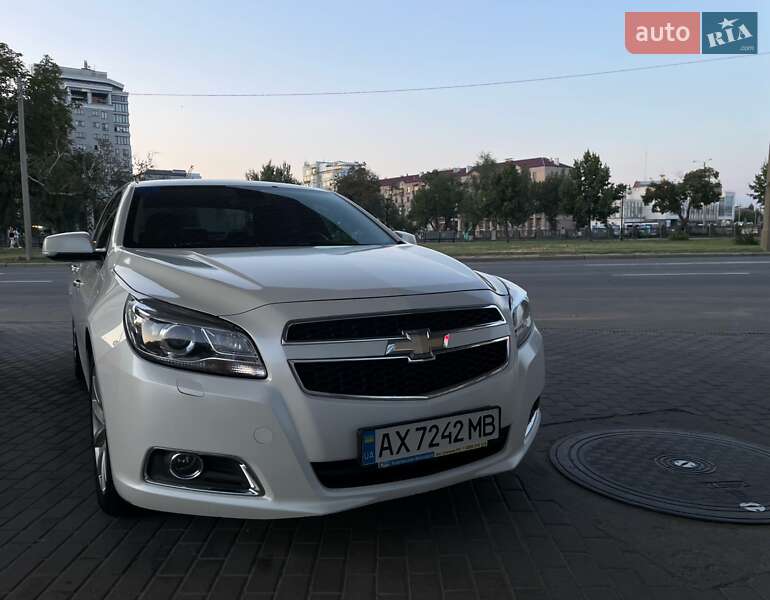 Седан Chevrolet Malibu 2013 в Николаеве