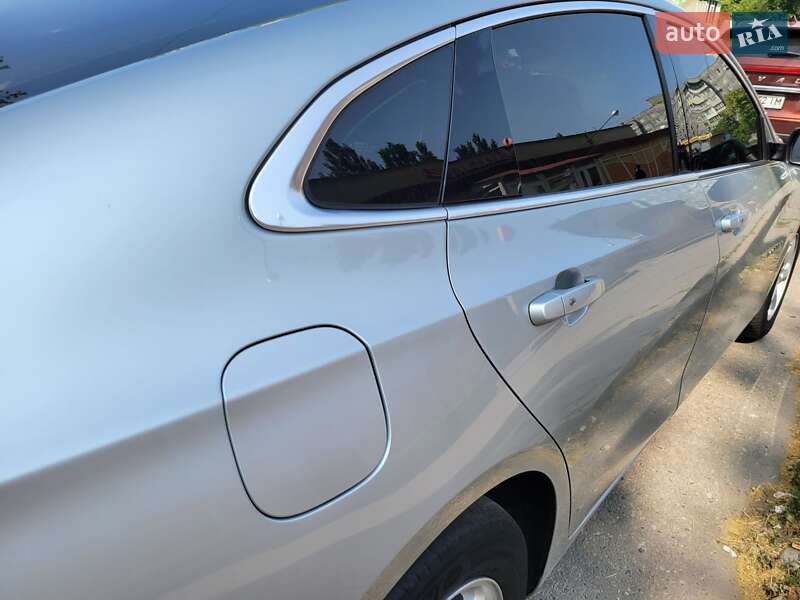 Седан Chevrolet Malibu 2018 в Запорожье