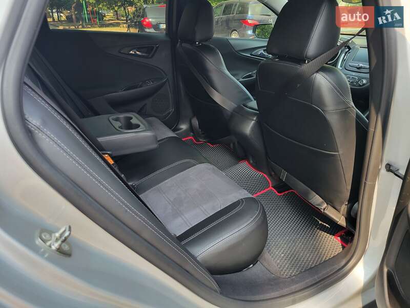 Седан Chevrolet Malibu 2018 в Запорожье