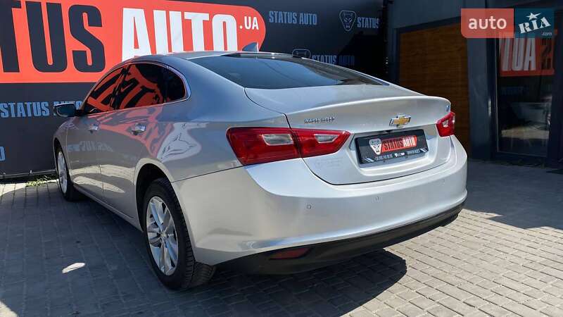 Седан Chevrolet Malibu 2016 в Виннице