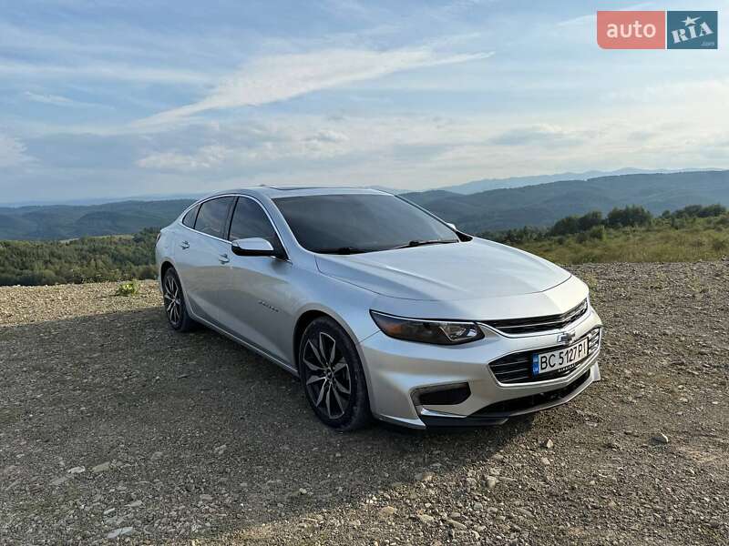 Седан Chevrolet Malibu 2017 в Львове