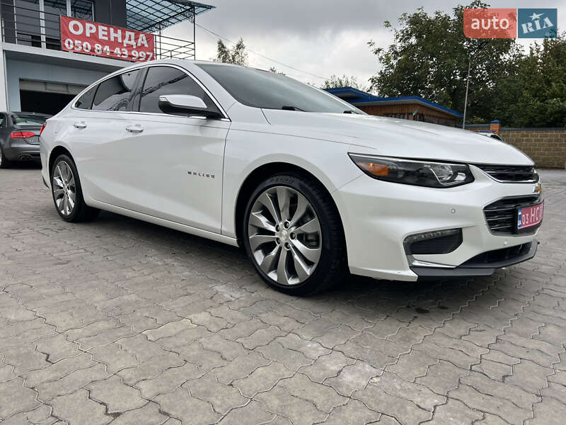 Седан Chevrolet Malibu 2017 в Луцке
