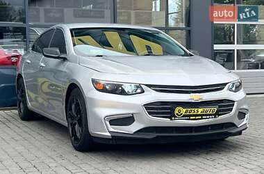 Седан Chevrolet Malibu 2016 в Ивано-Франковске