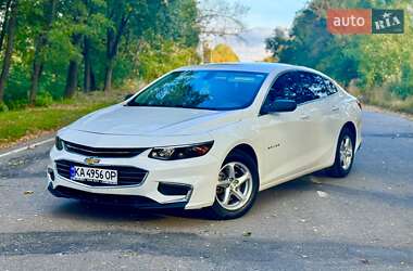 Седан Chevrolet Malibu 2017 в Чернігові
