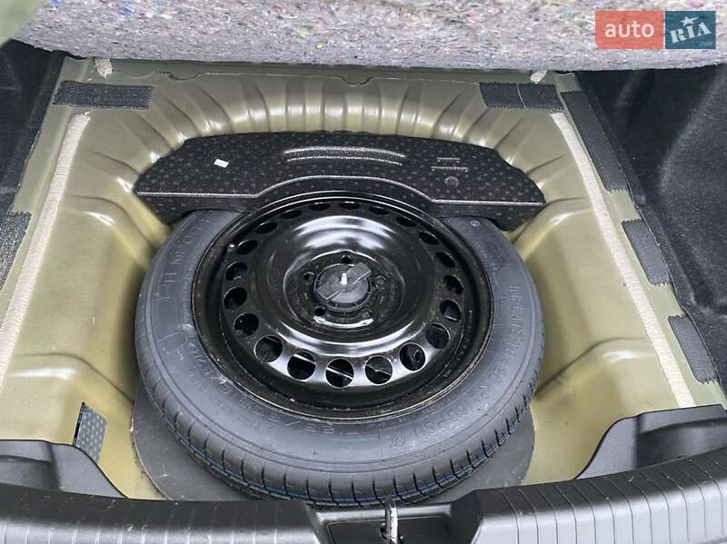 Седан Chevrolet Malibu 2016 в Кропивницком